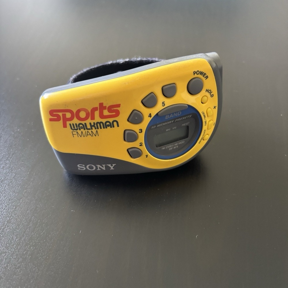 Sony SRF-M78 Portable AM/FM Radio‎ Jogging Running Radio Rare